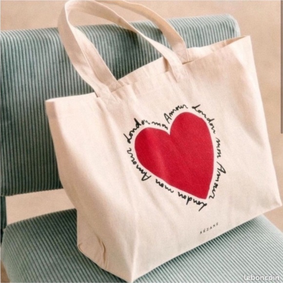 Sezane Handbags - Sezane Heart Tote Bag Red and Cream NWT